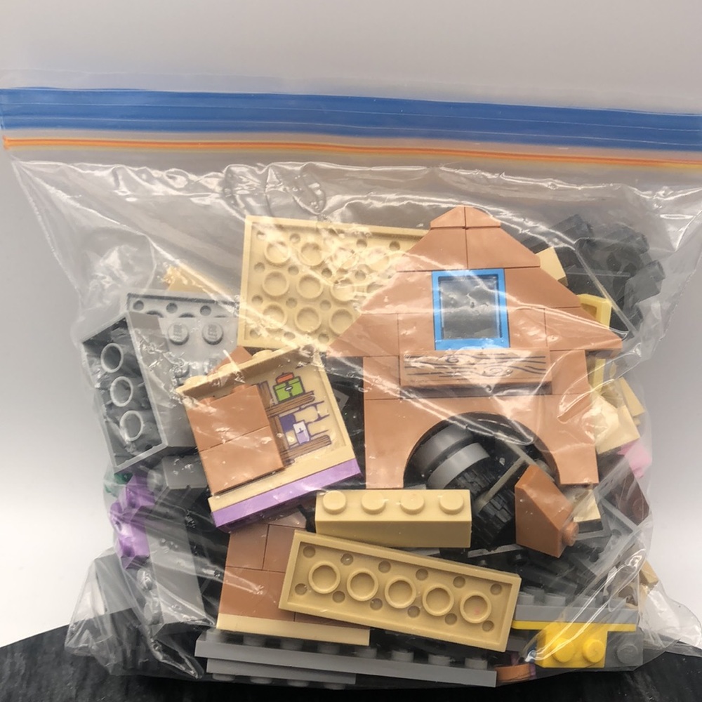 LEGO - Picture 9 of 14